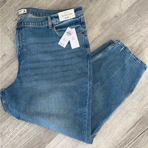 Abercrombie & Fitch “The Mom Jean”